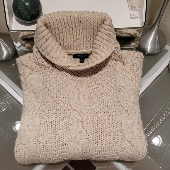 BURBERRY MEN'S SWEATER SIZE S - Picture 11 of 13